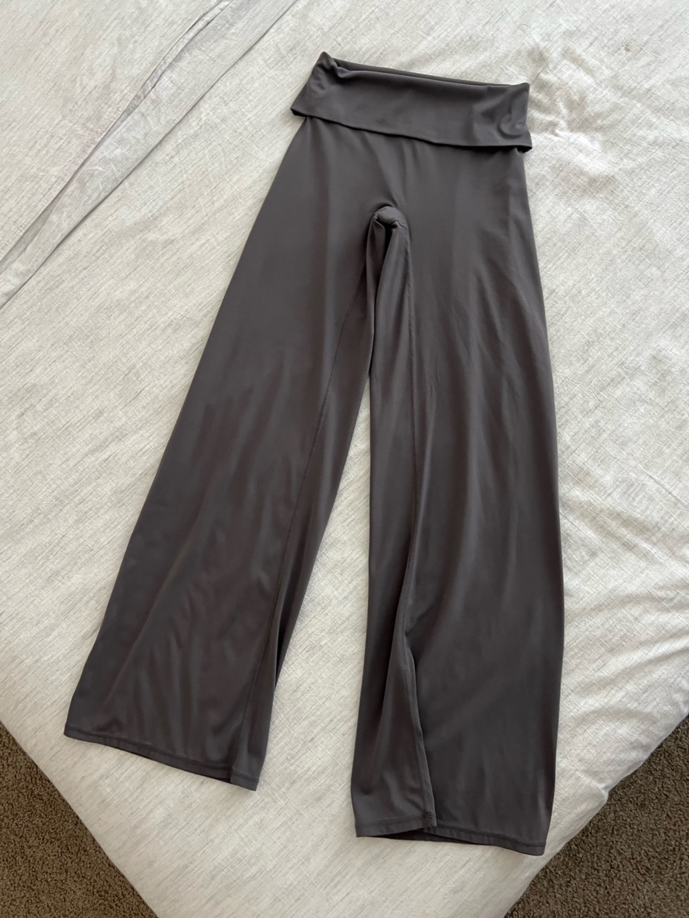 Oner Active Softmotion Foldover Straight Leg Bottoms in Ash Grey